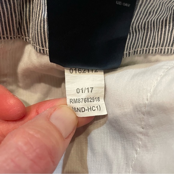 Tommy Hilfiger Shorts Bundle.  Size 8 - Picture 7 of 11